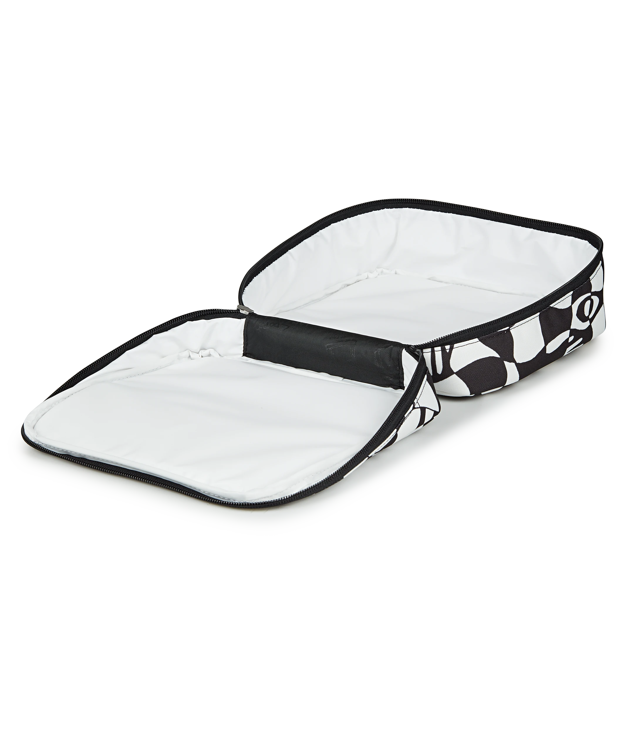 Lunch Break - Image 44